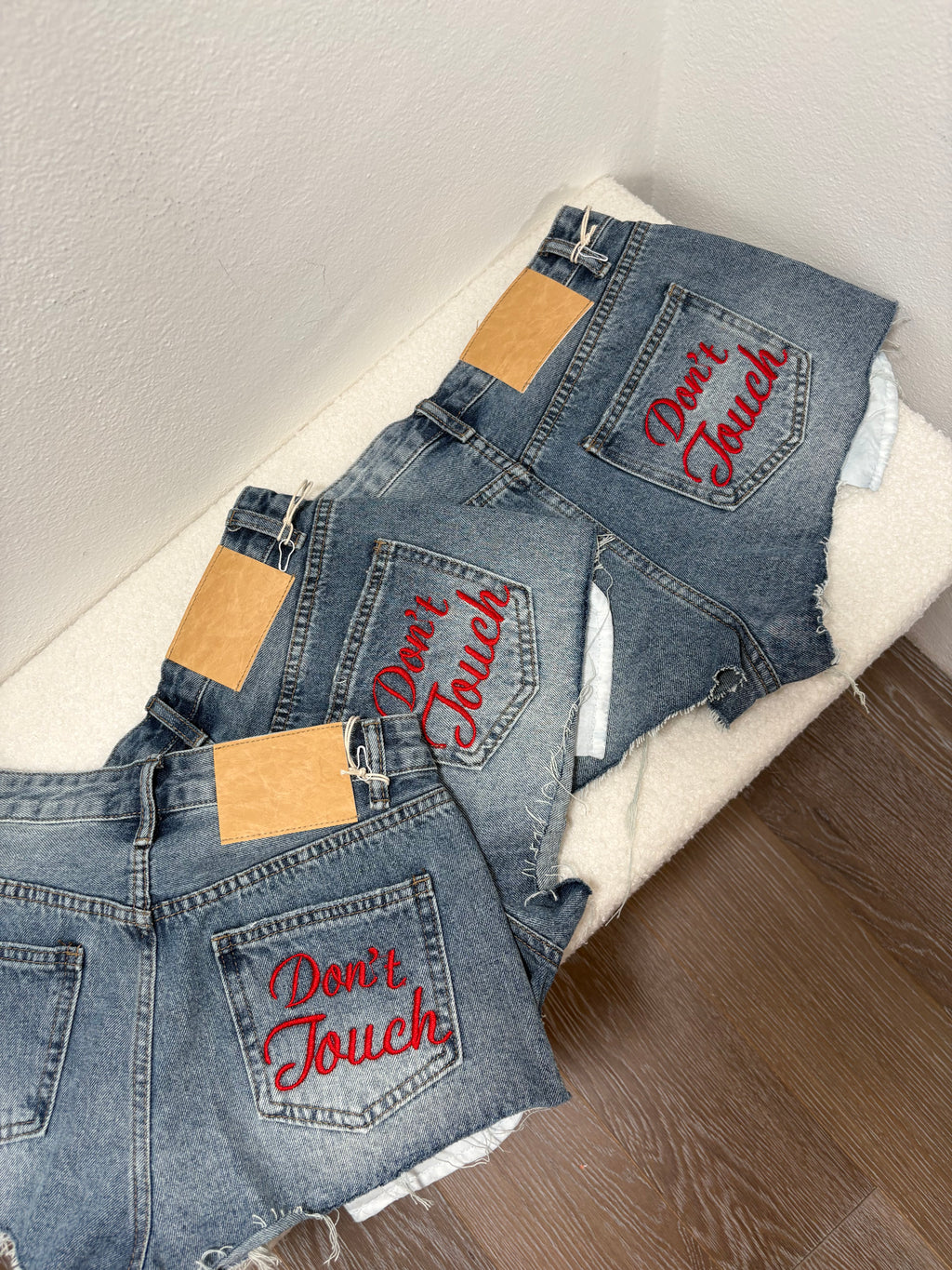 PANTALONCINO DONT’TOUCH